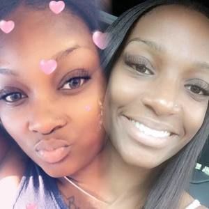 Meet your Posher, Candace